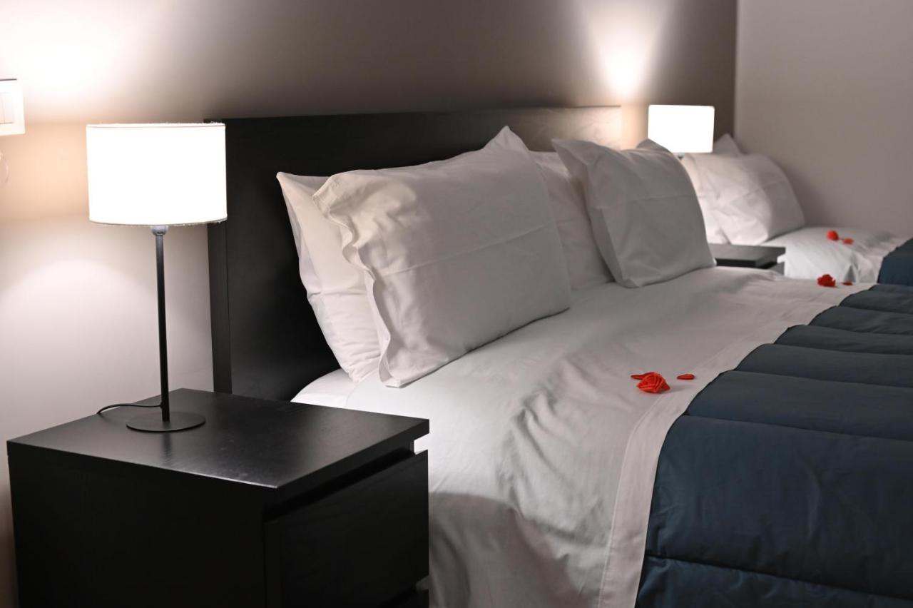 Bosco Suites Каріні Екстер'єр фото