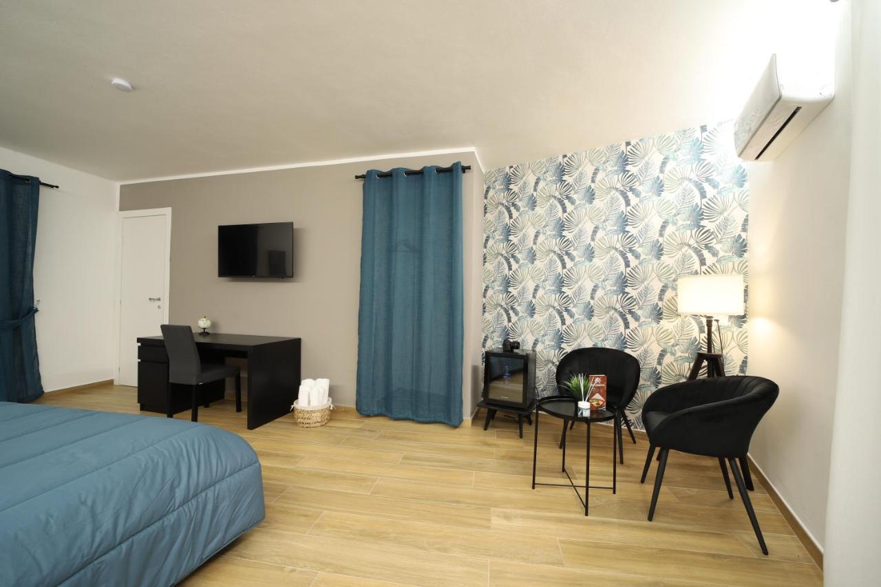 Bosco Suites Каріні Екстер'єр фото
