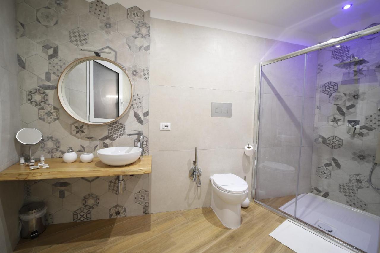 Bosco Suites Каріні Екстер'єр фото